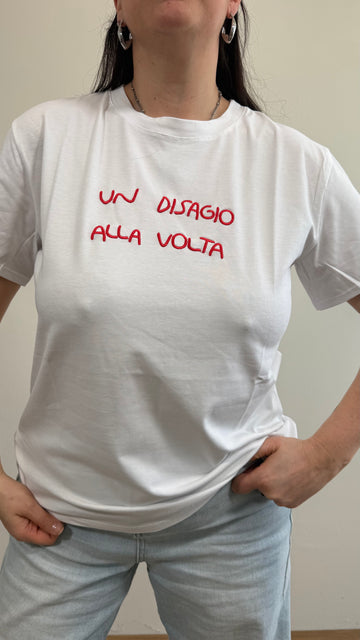 T-shirt UN DISAGIO ALLA VOLTA