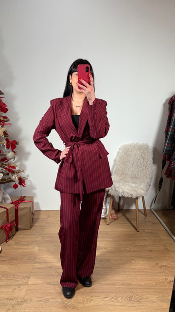 Tailleur Gessato Bordeaux